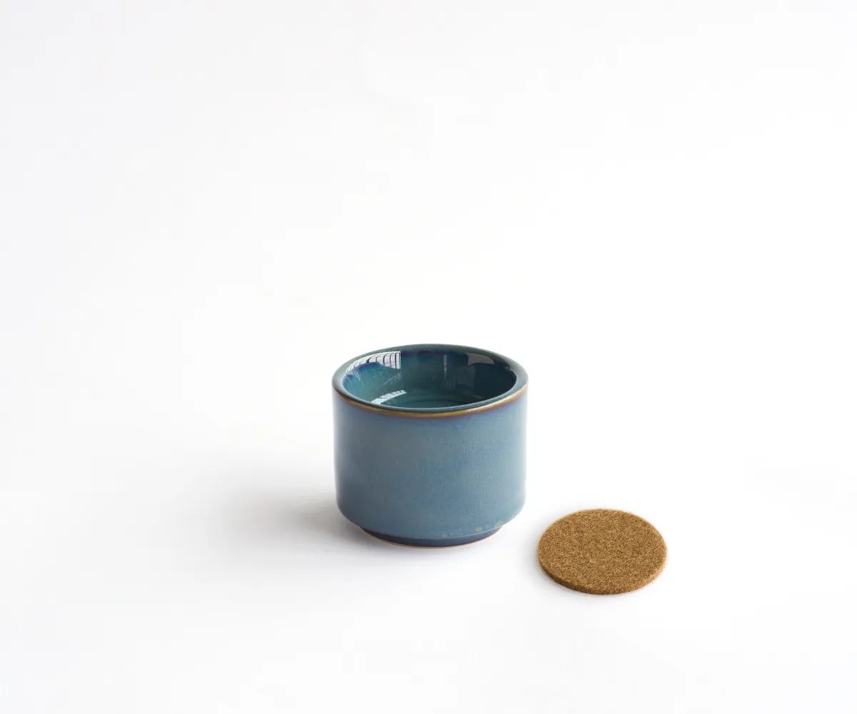 Keramische mini urn theelichthouder Helios groen & blauw open
