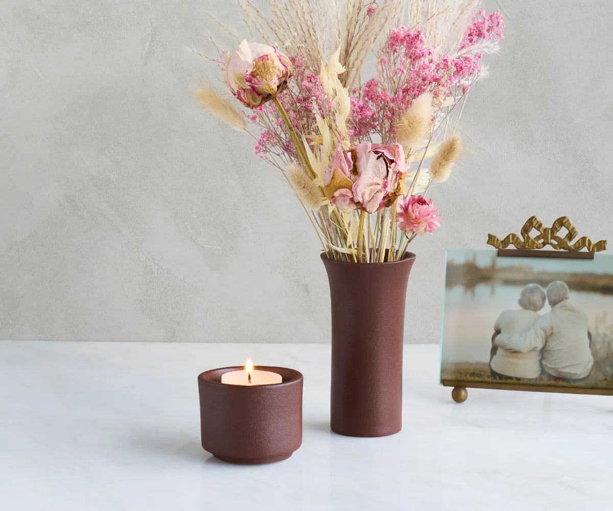 Mini-Urne Teelichthalter Helios rotbraun mit Vase