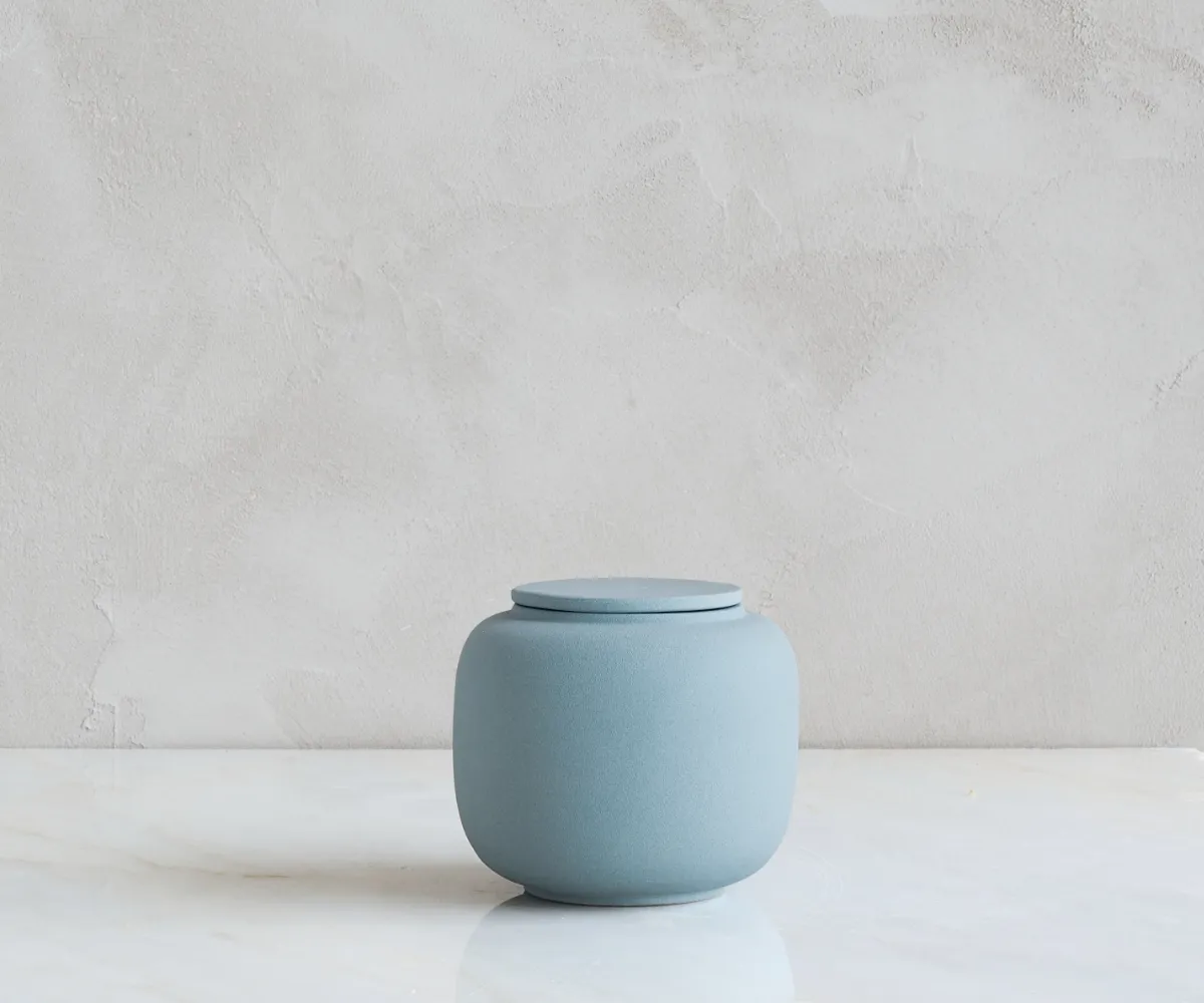 Kleine Urne Seres graublau Engobe