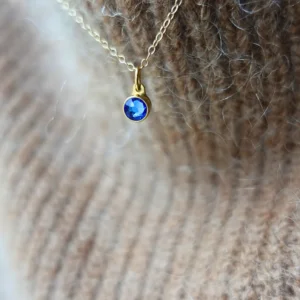 Birthstone ashanger / assieraad september saffier goud model